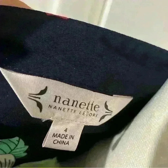 NANETTE LEPORE Navy Floral Long Sleeve Crepe Button Front Midi Dress Size 4 - Picture 4 of 11